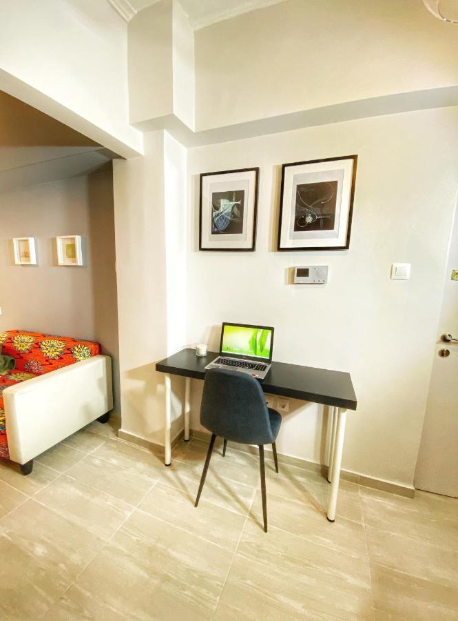 For A Genuine Athenian Homestay! Kültér fotó